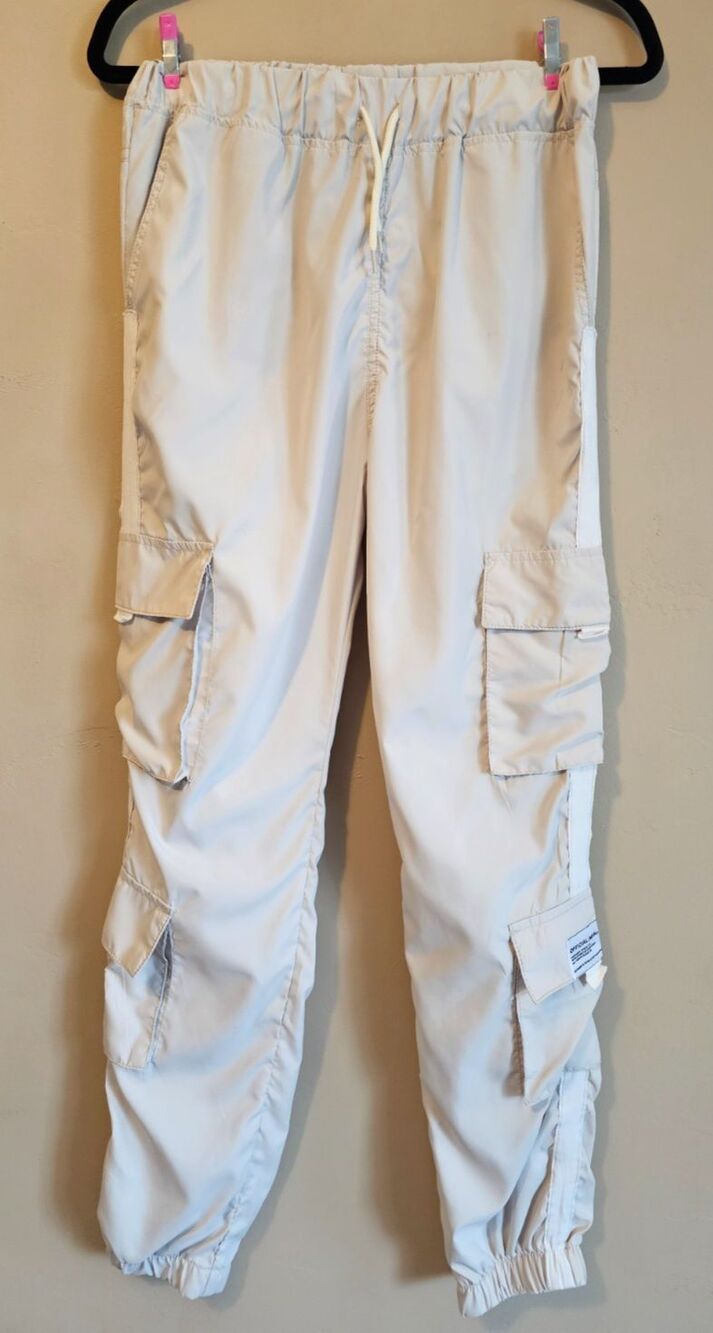 BoohooMAN Cargo Pants Mens sz 30" cream  Elastic Waist elastic ankle